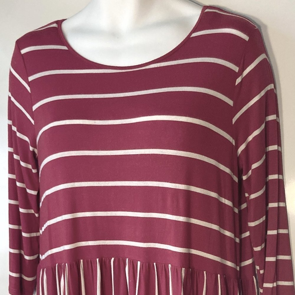 Zenana Premium SZ L Red & white stripe 3/4 sleeve dress or tunic - Picture 2 of 6